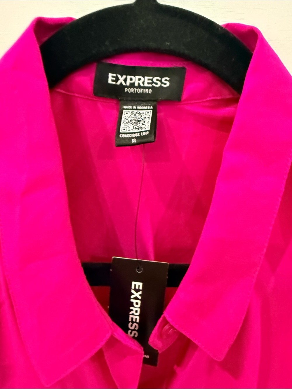 Express women’s  Button-Up Shirt in Bright Fuchsia Pink XL NWT - Picture 2 of 7